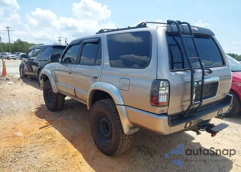 2002 Toyota 4Runner Limited V6 from USA, damaged, VIN JT3GN87R620232807